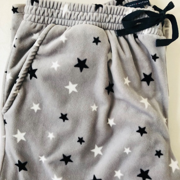 A PAIR OF LADIES “TOMMY HILFIGER” LOUNGING PANTS/PJ BOTTOMS~SIZE L~LIKE NEW! - Picture 5 of 8